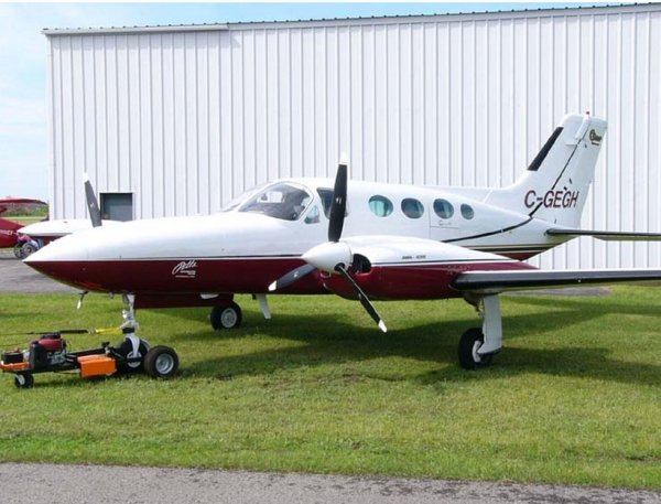 Cessna 421